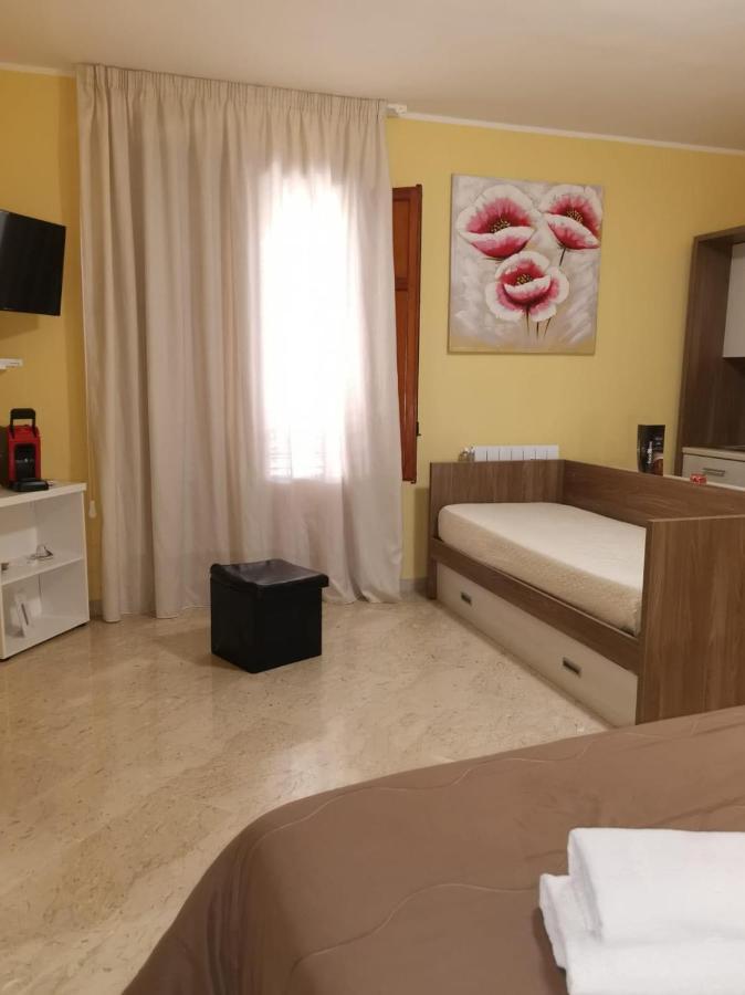 Hotel Fratelli Clemente And 3*