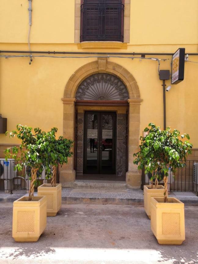 Fratelli Clemente And Hotel