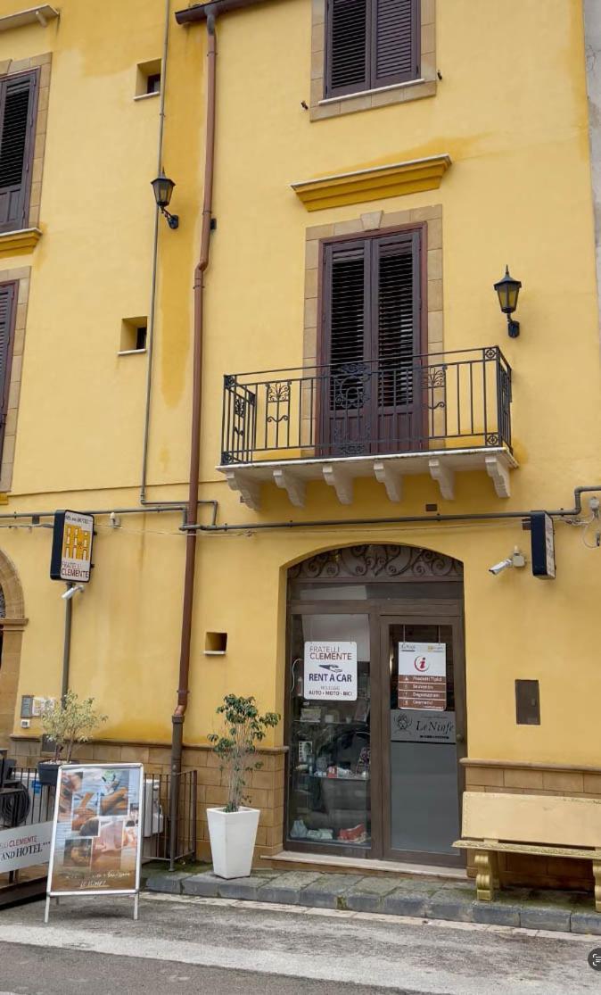 Hotel Fratelli Clemente And 3*