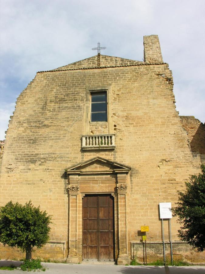 Fratelli Clemente And Hotel